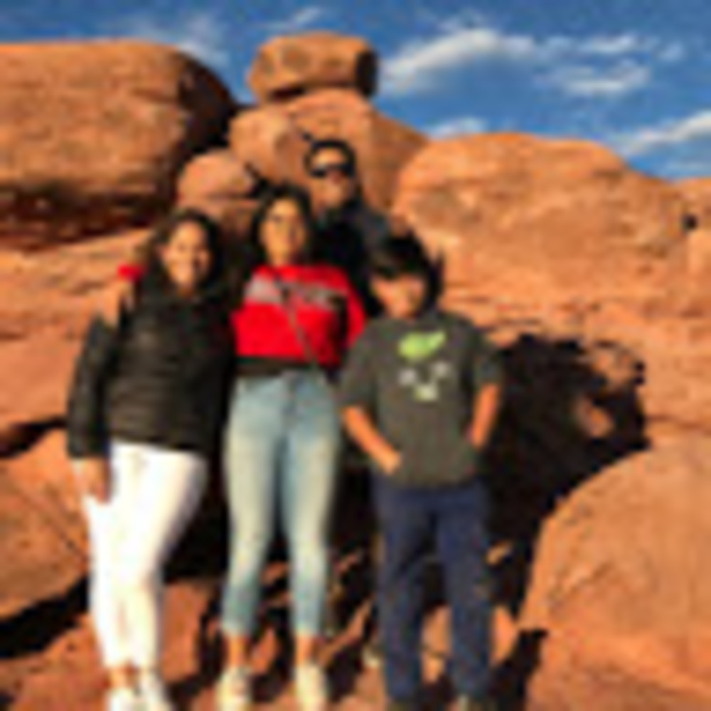 Meet your Posher, Floridalma